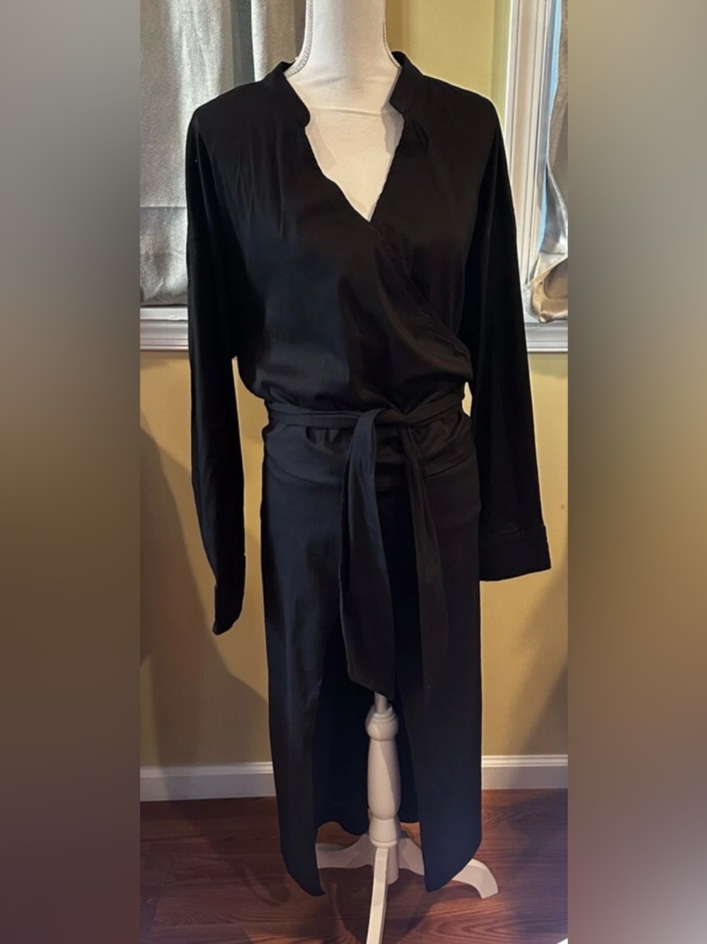 Black Wrap-Front Long Sleeve Maxi Top with Waist Tie Size 3x